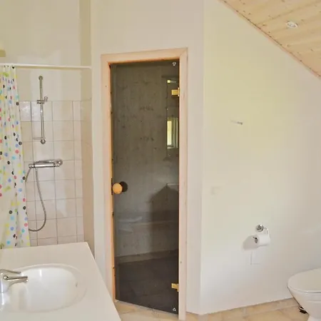 בית נופש Awesome In Vaeggerlose With Sauna *
